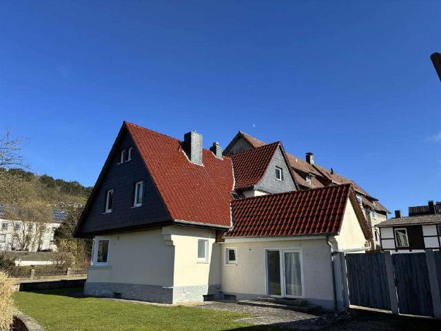 Haus zum Kaufen in Stadtoldendorf 255.000,00 EUR 150 m²