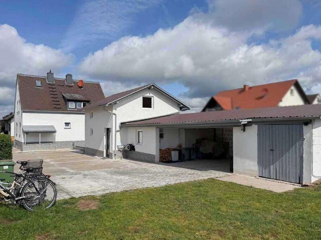 Haus zum Kaufen in Staffelbach 479.000,00 EUR 219 m²