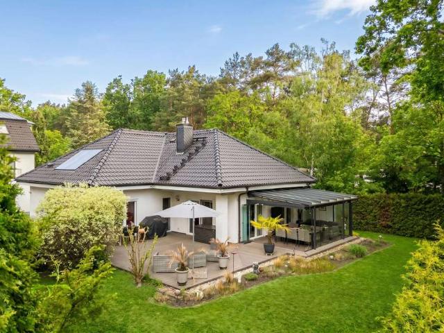 Haus zum Kaufen in Stahnsdorf 998.000,00 EUR 195 m²