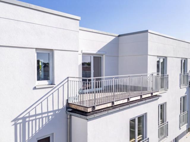 Haus zum Kaufen in Stahnsdorf 1.200.000,00 EUR 195 m²
