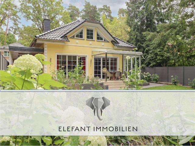 Haus zum Kaufen in Stahnsdorf Güterfelde 989.000,00 EUR 150.36 m²