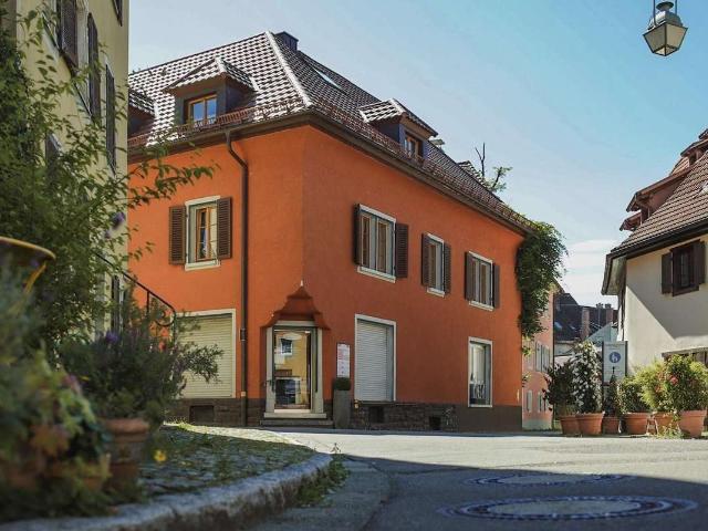 Haus zum Kaufen in Staufen im Breisgau 1.195.000,00 EUR 240.1 m²