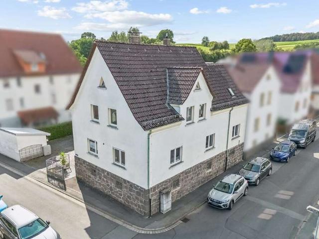 Haus zum Kaufen in Staufenberg 289.000,00 EUR 169.69 m²