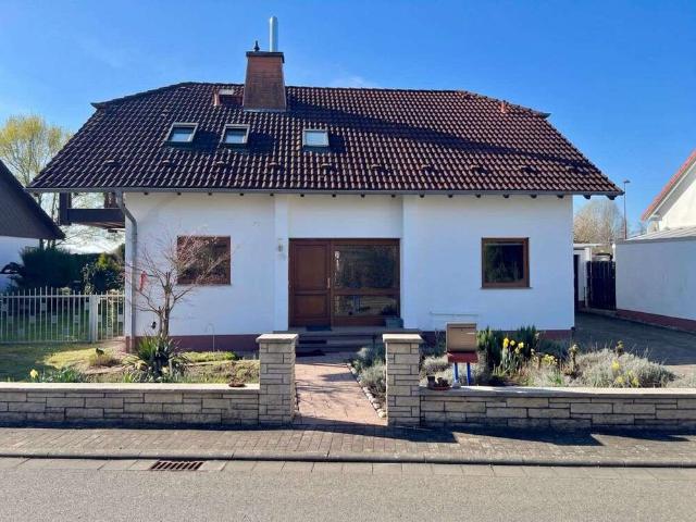 Haus zum Kaufen in Steinweiler 520.000,00 EUR 145 m²