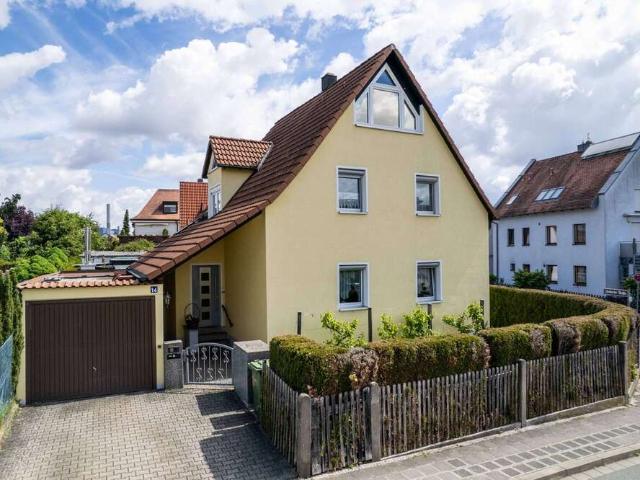 Haus zum Kaufen in Stein bei Nürnberg 499.000,00 EUR 128 m²