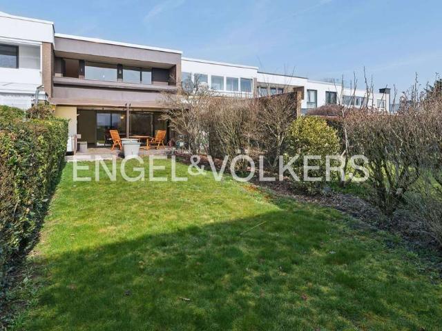 Haus zum Kaufen in Steinbach Taunus 448.000,00 EUR 128 m²