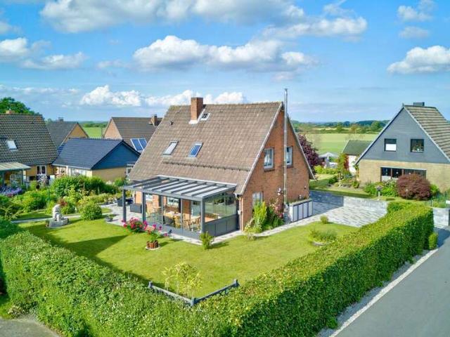 Haus zum Kaufen in Steinbergkirche 399.000,00 EUR 102 m²