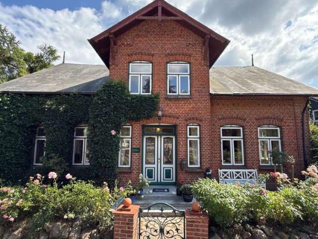 Haus zum Kaufen in Steinbergkirche 629.000,00 EUR 217.71 m²