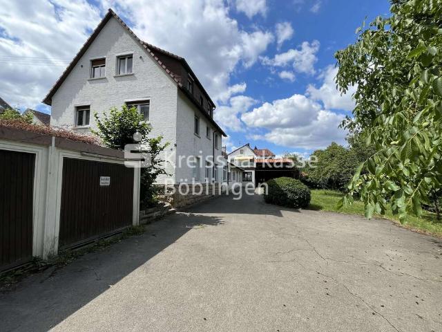 Haus zum Kaufen in Steinenbronn 600.000,00 EUR 208 m²