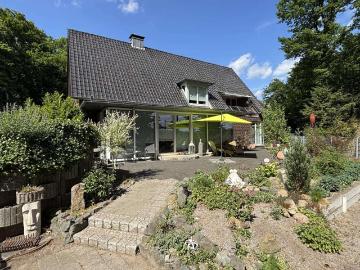 Haus zum Kaufen in Steinhagen 685.000,00 EUR 223 m²
