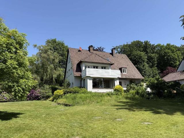 Haus zum Kaufen in Steinhagen 825.000,00 EUR 240 m²