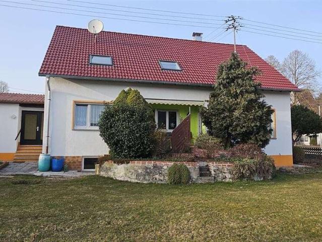 Haus zum Kaufen in Steinheim 380.000,00 EUR 183 m²