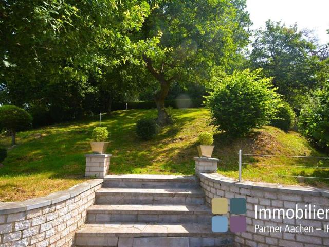 Haus zum Kaufen in Stolberg Rheinland Vicht 650.000,00 EUR 244 m²