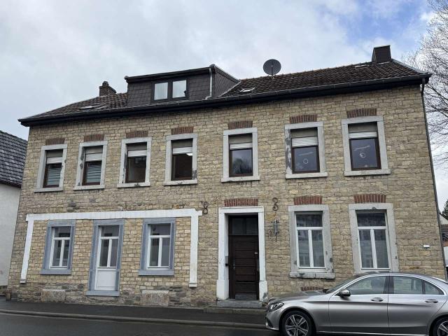 Haus zum Kaufen in Stolberg Rheinland Zweifall 250.000,00 EUR 210 m²