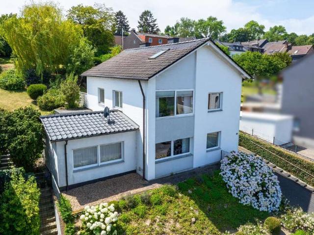 Haus zum Kaufen in Stolberg Rheinland 303.000,00 EUR 139 m²