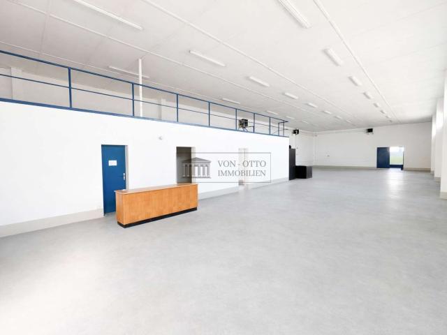 Haus zum Kaufen in Storkow 650.000,00 EUR 220.01 m²