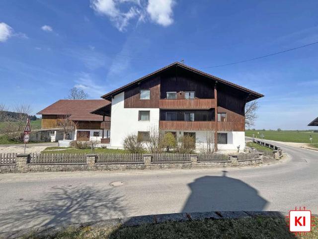 Haus zum Kaufen in Stöttwang 1.150.000,00 EUR 320.98 m²
