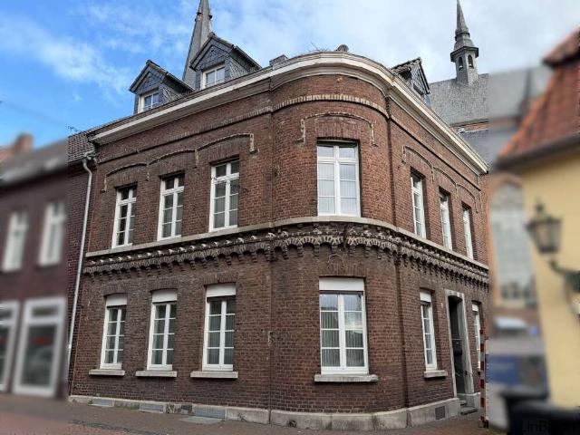 Haus zum Kaufen in Straelen 396.000,00 EUR 161 m²