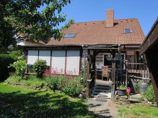 Haus zum Kaufen in Straubenhardt 450.000,00 EUR 208 m²