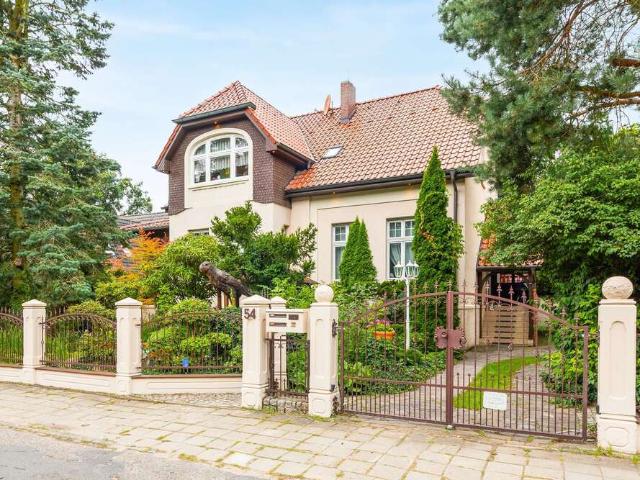 Haus zum Kaufen in Strausberg 749.000,00 EUR 223.34 m²