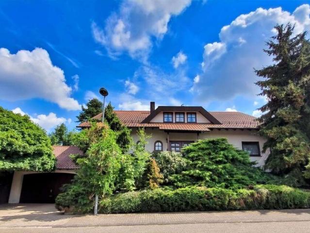 Haus zum Kaufen in Sulzfeld 890.000,00 EUR 230 m²