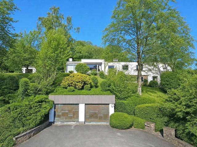 Haus zum Kaufen in Sundern Sauerland 675.000,00 EUR 250 m²