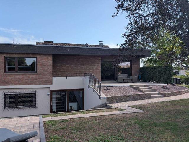 Haus zum Kaufen in Swisttal 730.000,00 EUR 188.54 m²