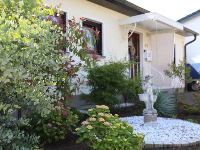 Haus zum Kaufen in Swisttal Odendorf 375.000,00 EUR 114 m²