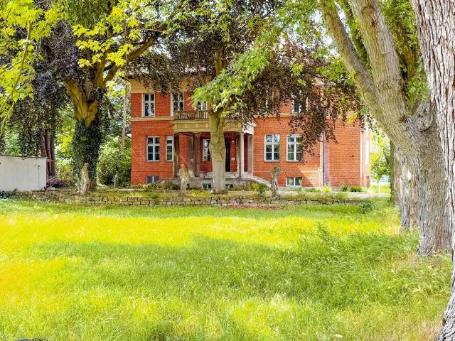 Haus zum Kaufen in Potsdam 4.400.000,00 EUR 1084 m²