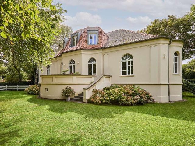 Haus zum Kaufen in Potsdam 4.950.000,00 EUR 418 m²