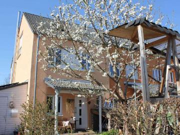 Haus zum Kaufen in Potsdam 699.000,00 EUR 130 m²