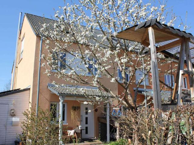 Haus zum Kaufen in Potsdam 699.000,00 EUR 130 m²