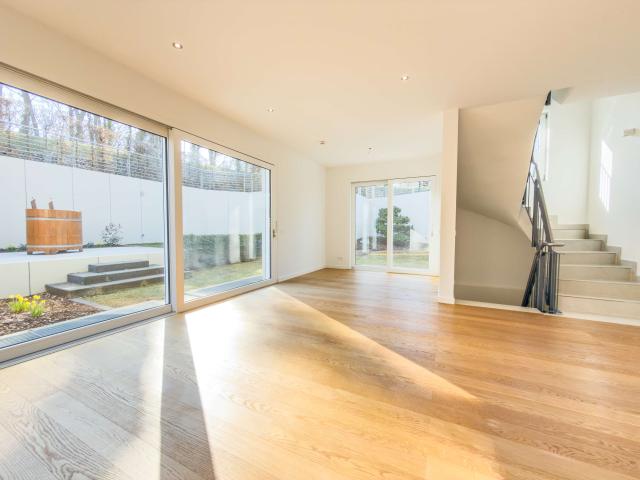 Haus zum Kaufen in Potsdam 1.150.000,00 EUR 208 m²