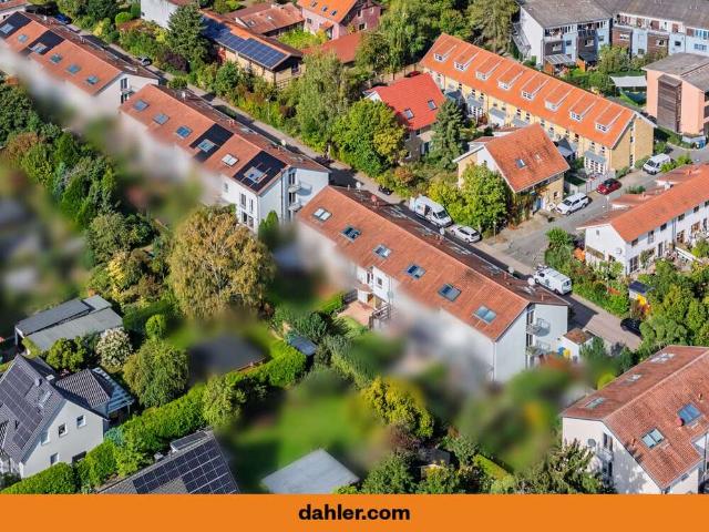 Haus zum Kaufen in Potsdam Groß Glienicke 585.000,00 EUR 135 m²