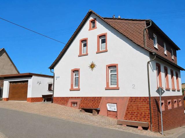 Haus zum Kaufen in Potzbach bei Winnweiler 269.000,00 EUR 210 m²