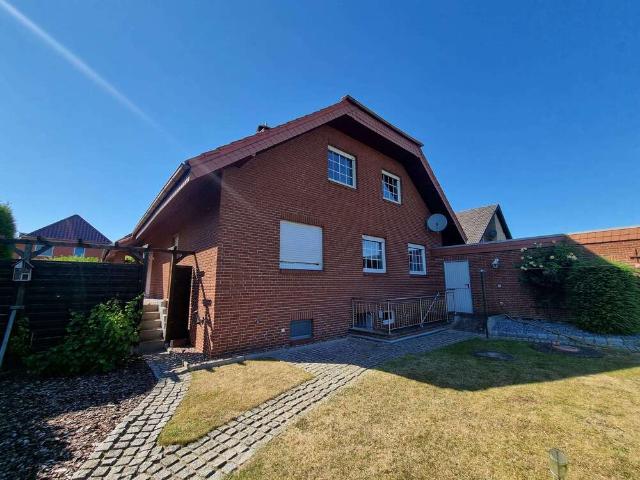 Haus zum Kaufen in Porta Westfalica 335.000,00 EUR 155.8 m²