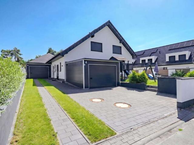 Haus zum Kaufen in Paderborn 1.150.000,00 EUR 239 m²