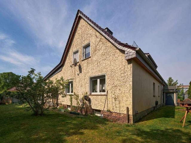 Haus zum Kaufen in Panketal 695.000,00 EUR 227.13 m²