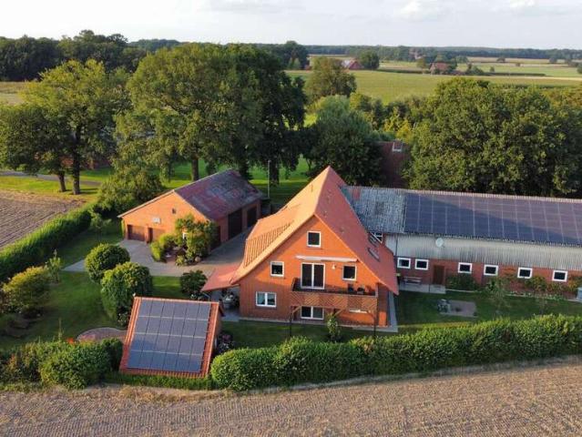 Haus zum Kaufen in Petershagen 465.000,00 EUR 377 m²