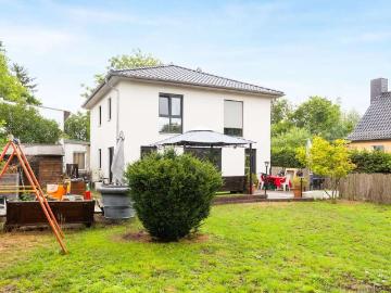 Haus zum Kaufen in PetershagenEggersdorf 699.000,00 EUR 217.2 m²