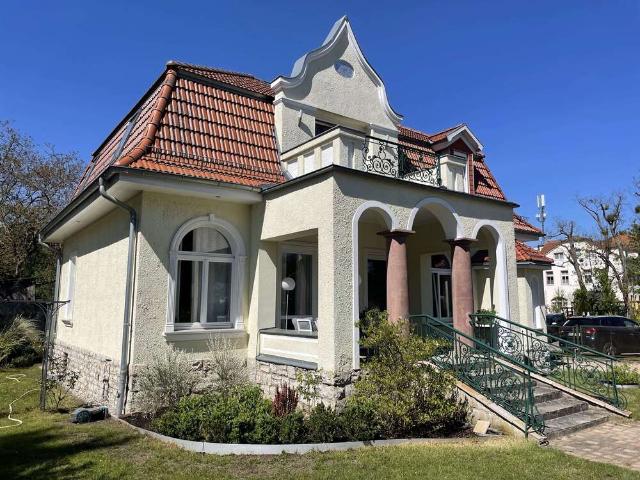 Haus zum Kaufen in PetershagenEggersdorf 999.000,00 EUR 193 m²