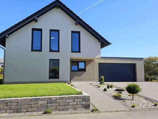 Haus zum Kaufen in Peterswald Löffelscheid 479.000,00 EUR 150 m²