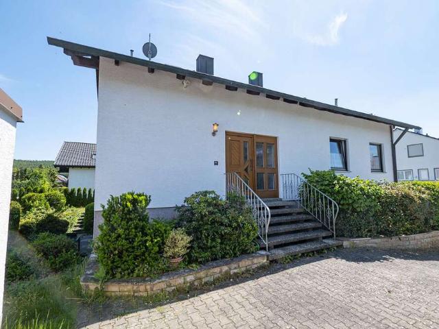 Haus zum Kaufen in Pettstadt 395.000,00 EUR 160 m²