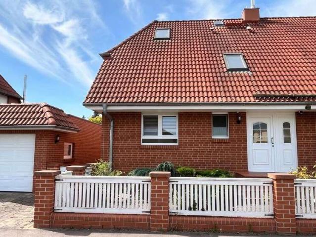 Haus zum Kaufen in Pegau 295.000,00 EUR 111 m²