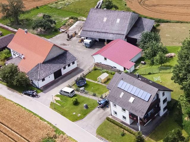 Haus zum Kaufen in Pfullendorf Tautenbronn 1.149.000,00 EUR 400 m²
