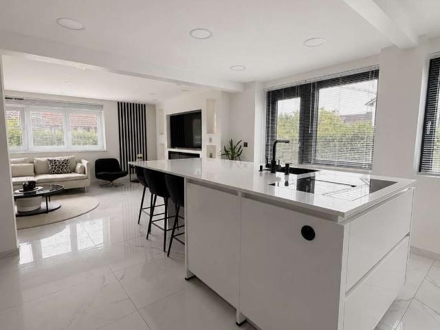 Haus zum Kaufen in Pfaffenhoden an der Roth 599.000,00 EUR 110 m²