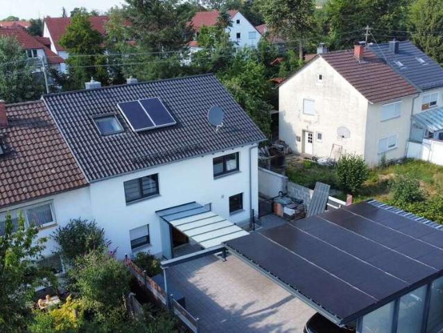 Haus zum Kaufen in Pfaffenhofen an der Roth 599.000,00 EUR 199 m²