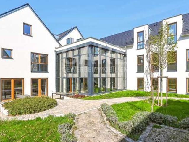 Haus zum Kaufen in Pfaffenhofen 2.495.000,00 EUR 960.14 m²