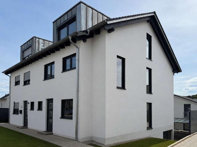 Haus zum Kaufen in Pfinztal Söllingen 450.000,00 EUR 253.47 m²