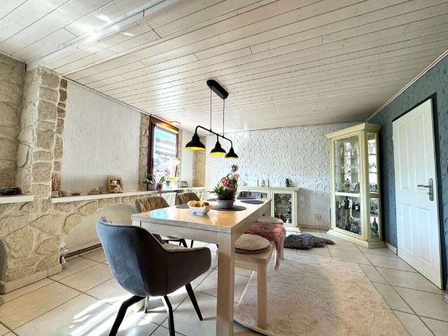Haus zum Kaufen in Pforzheim 469.000,00 EUR 175.7 m²